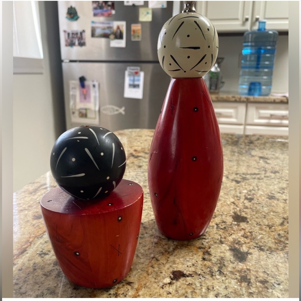 William Bounds | Abstract Salt Shaker and Pepper Mill. 1999. Signed By Artist.